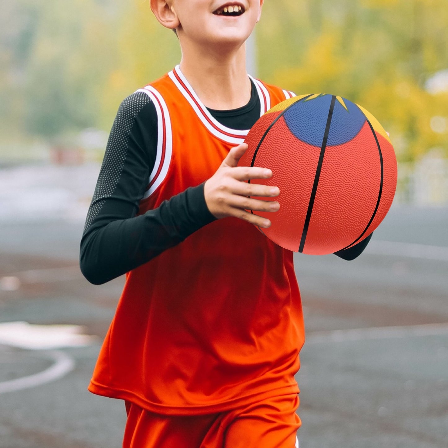 810. Basketball - Eight Panel Printed