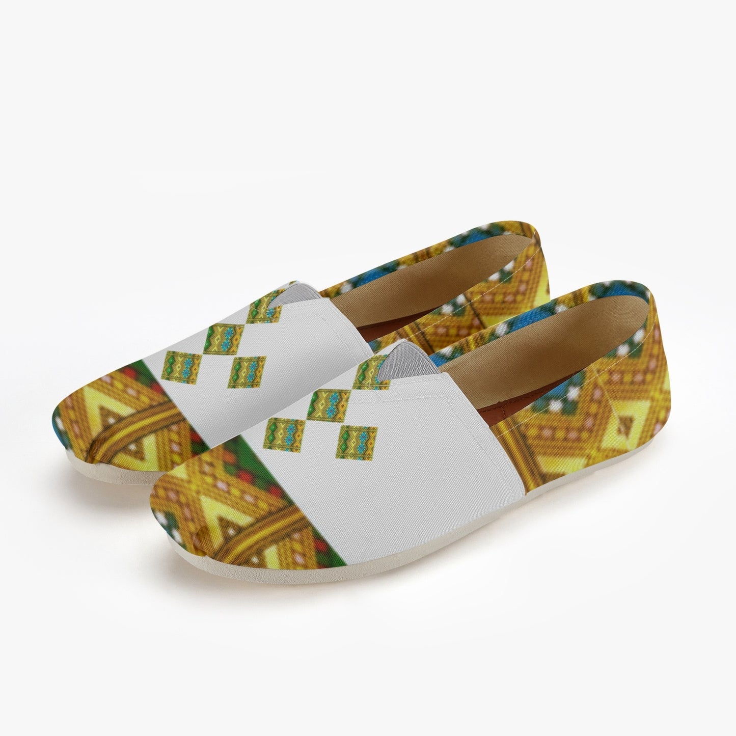 313. Canvas Toms Shoes